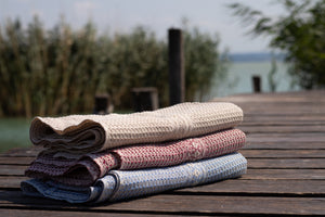 Open the image in a slide show, 100% cotton wasp nest towels
